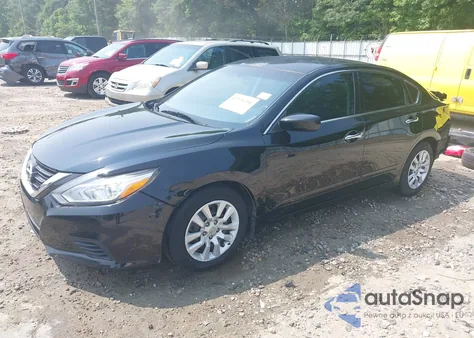 2016 Nissan Altima 2.5 S z USA, uszkodzony, nr VIN 1N4AL3AP9GC174639